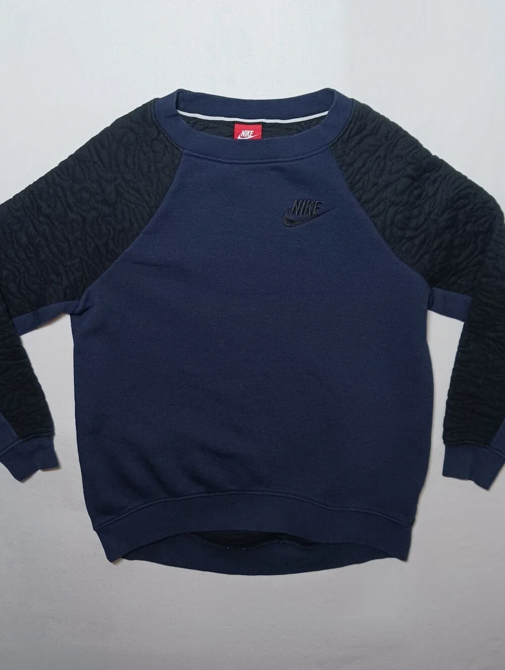 Vintage Nike Womens Rally Quilted Crew Sweatshirt Medium Obsidian 841645-451